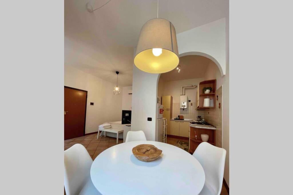 Unconventional Apartment: Centro Storico Con Bici Mantoue Extérieur photo
